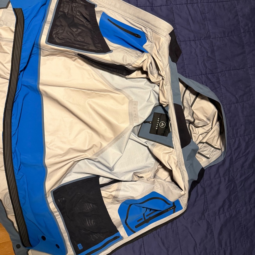 Aether Maverick Snow Shell Jacket - Picture 3 of 12